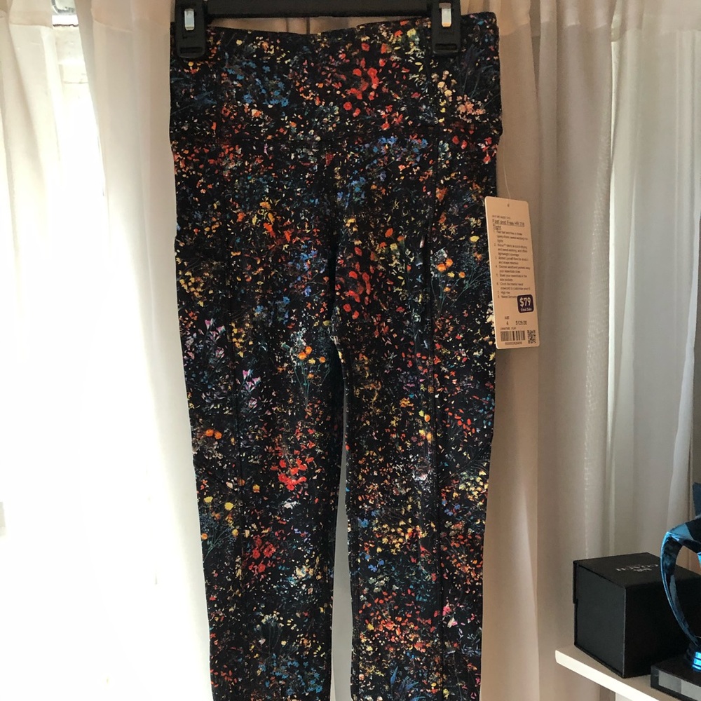Floral Lulu lemon leggings
